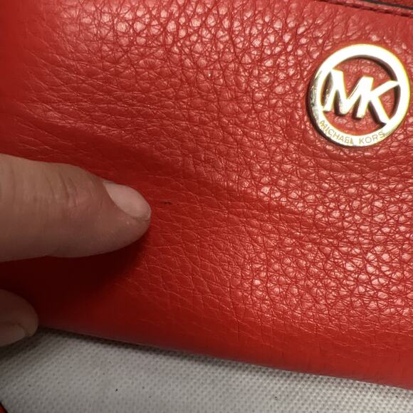 Michael Kors Fulton Zip Large Phone/Wristlet Dark Sangrine - Picture 4 of 10